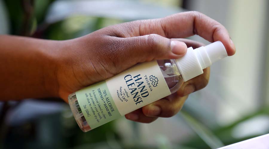 Trilogía Hand Cleanse · Terpene-Infused Hand Sanitizing Spray